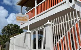 Christina'S Guest House Official